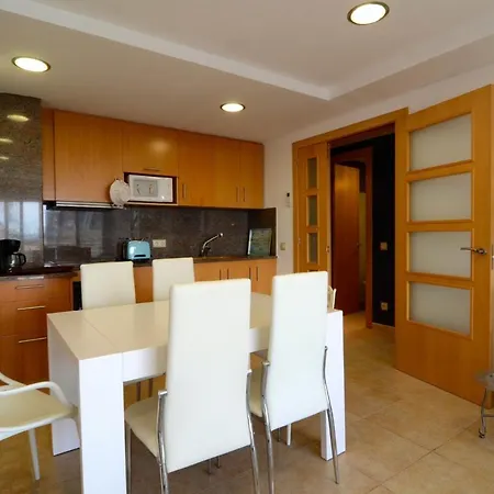 Apartment Rocamaura Ii 6-3 *